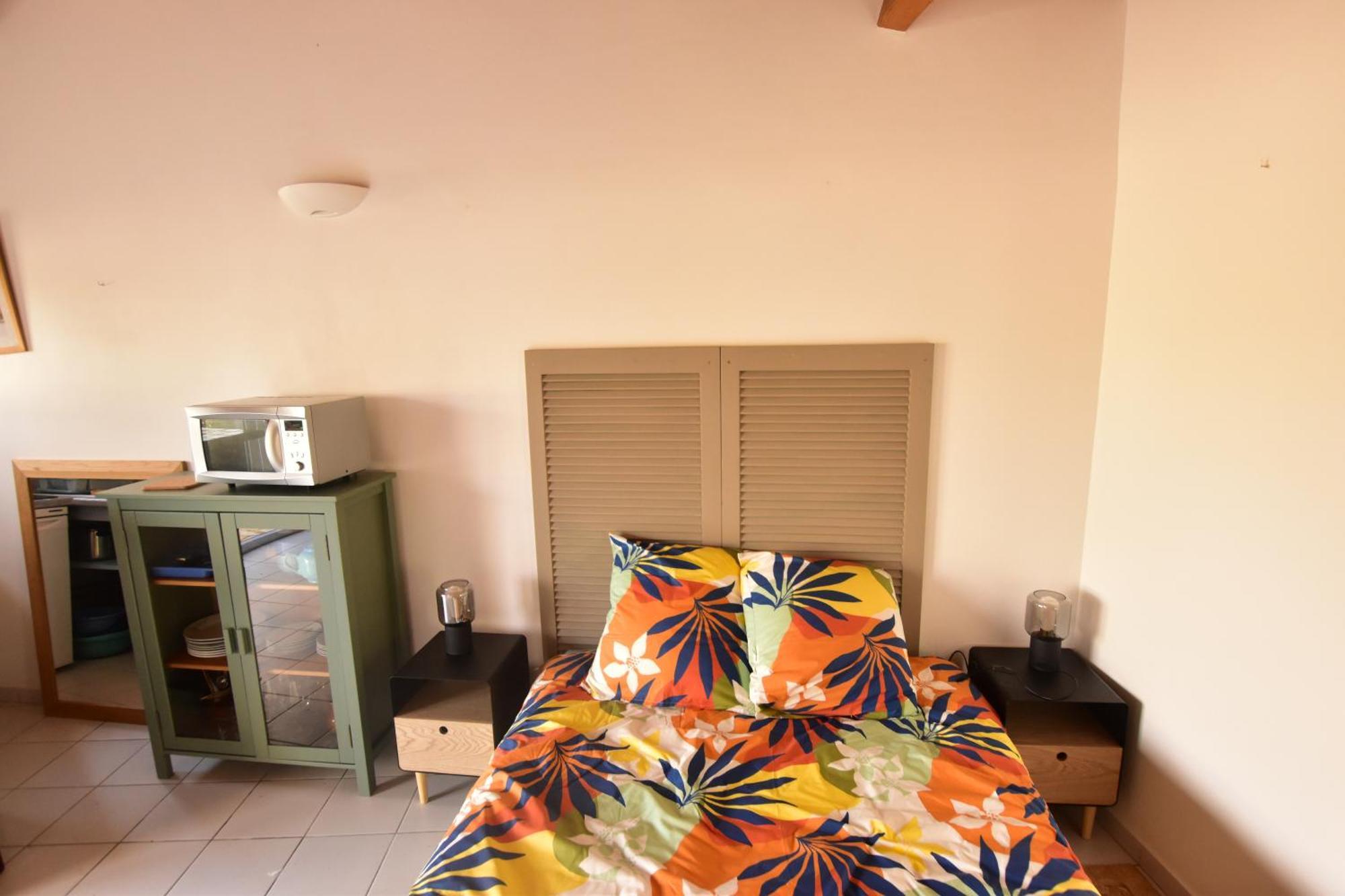 Large Studio Close To The Beach Saint-Martin-de-Re Ngoại thất bức ảnh